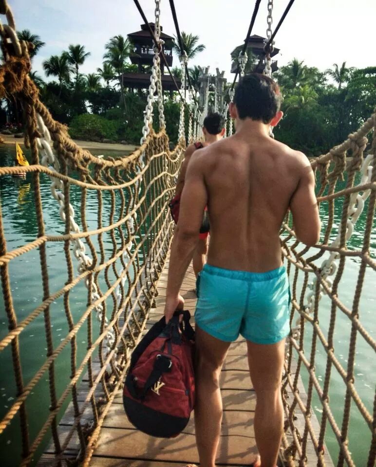 Handsome Malaysian Hunk Queerclick