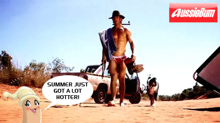 Chinpoko loves AussieBum!