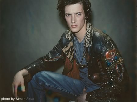 Shot by Simon Atlee