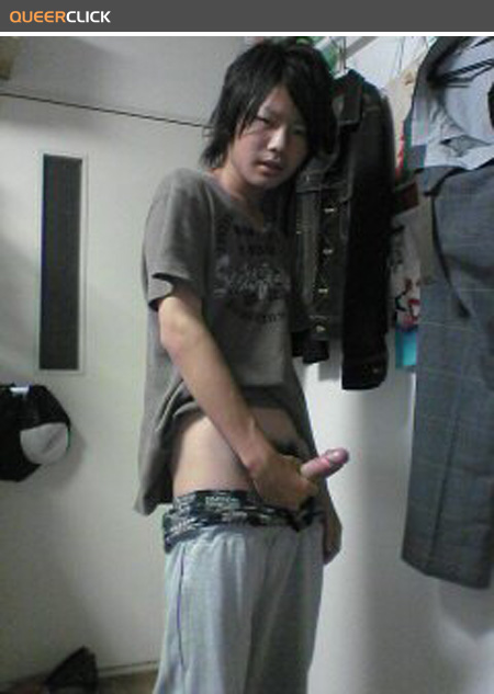 young_japanese_man_017.jpg