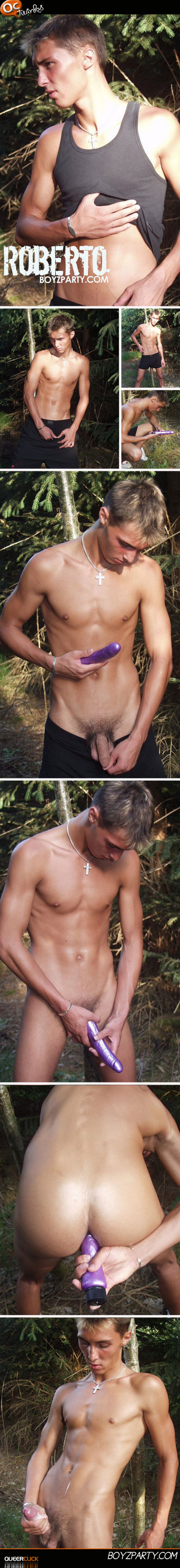 knows his way around a dildo