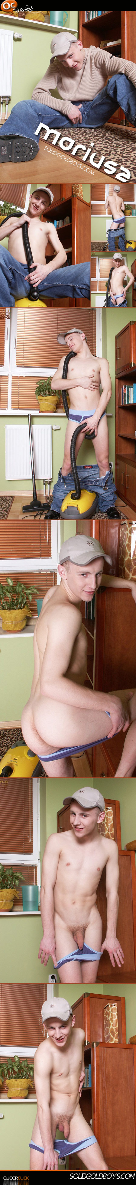 loves to be a naked twink