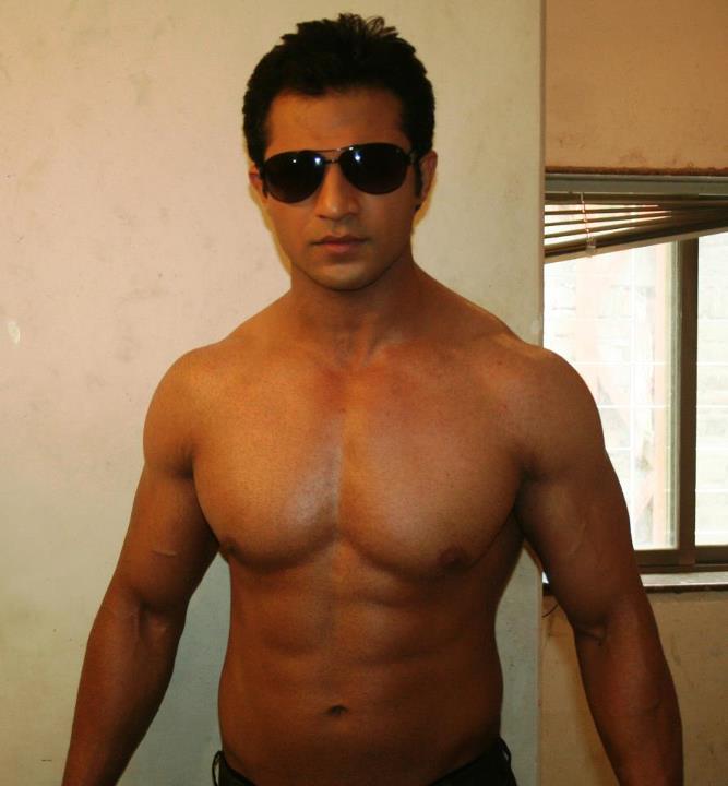 indian-actor-mohammad-naazim-03.jpg