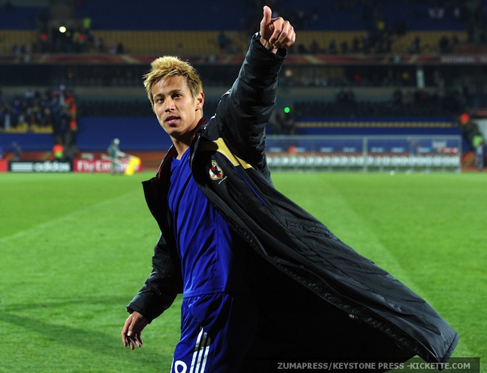 keisuke-honda-from-japan-the-new-sexy-soccer-player-of-milan-a-c-04.jpg