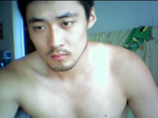 handsome-chinese-guy-jerk-off-on-webcam-05.png