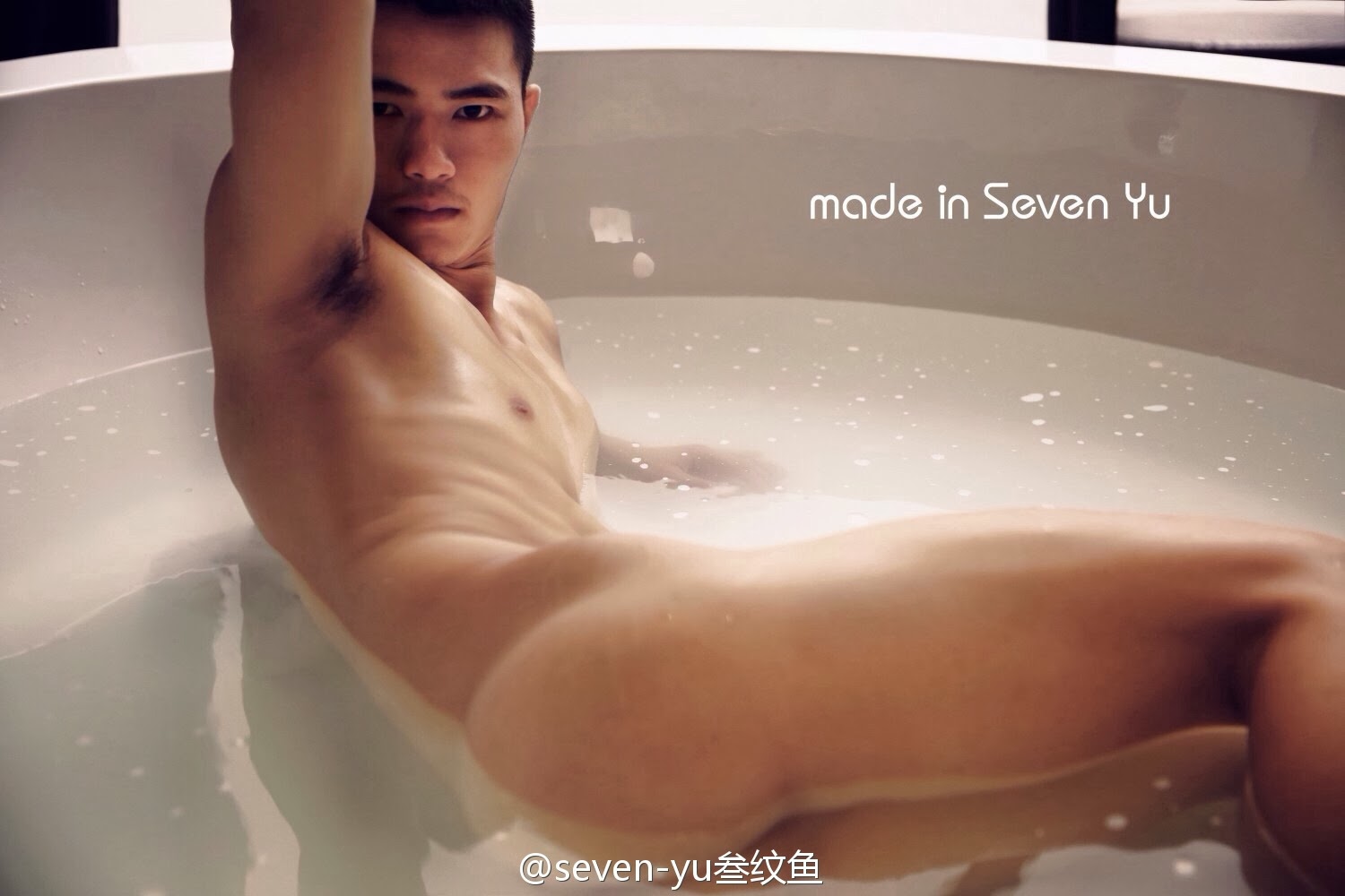 bathtub-by-seven-yu-10.jpg