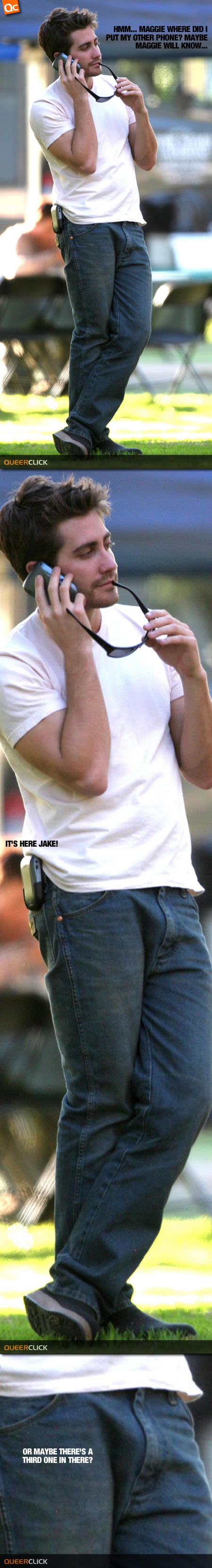 Jake Gyllenhaal Phone Bulge