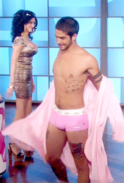 Tyler Posey Allegedly Caught Airing His “Teen Wolf” Cock!