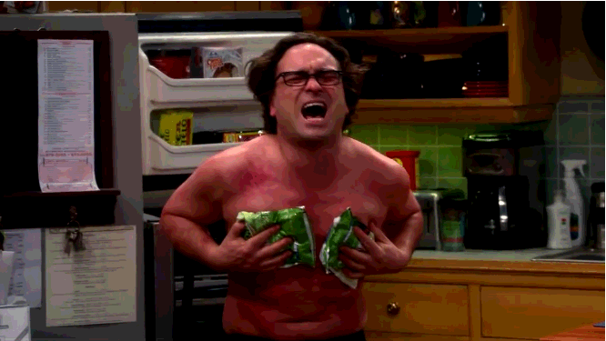 Johnny Galecki, Star Of The Big Bang Theory, Naked On The Stage In His Gay-Themed Broadway Play!