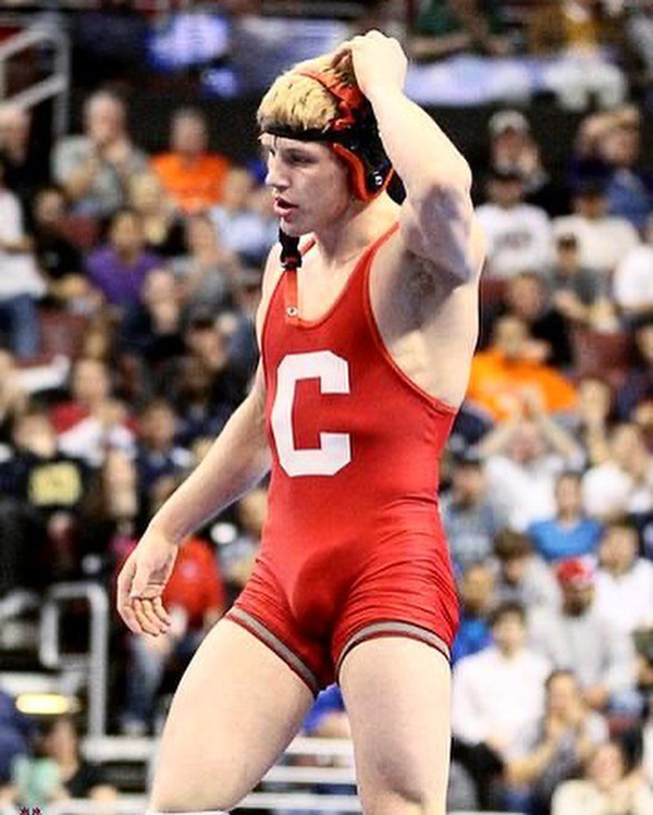 Wrestlers' Bulges That'll Make You All Winners By Default