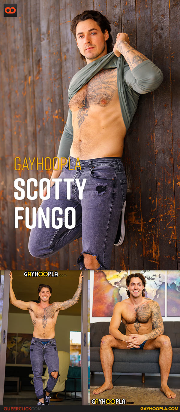 Gayhoopla: Scotty Fungo - Steamy Shower Solo