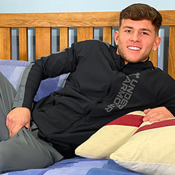 English Lads: Rob London - Super Fit Straight Young Lad Gets Wanked and Spanked englishlads-rob-london-super-fit-and-straight-young-lad-gets-wanked-and-spanked-00_tn