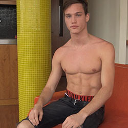BelAmi Online: Jean Laurent - Casting belami-jean-laurent-casting-00_tn