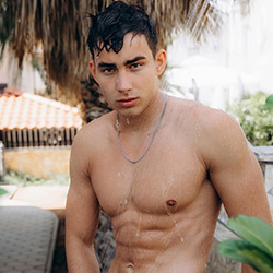flirt4free-emilio-reynolds-th