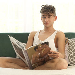 BelAmi Online: John - Casting belami-john-casting-00_tn