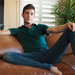 corbinfisher-ethan-5-00_tn
