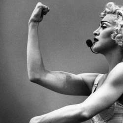 Madonna_tn1