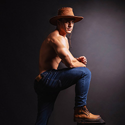 flirt4free-myke-owen-th