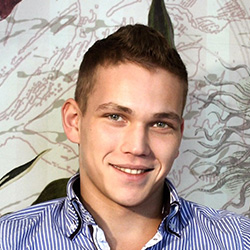 Freshmen.net: Scott - Interview and Solo freshmen-scott-th