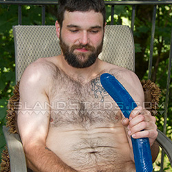 Island Studs: Carl islandstuds-carl-th