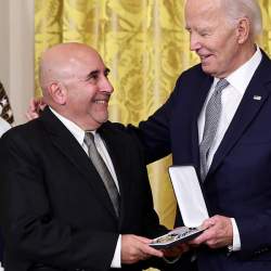 evanwolfsonpresidentjoebidenpresidentialcitizensmedalceremony_tn2
