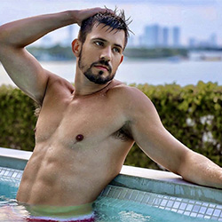 flirt4free-dash-quema-th