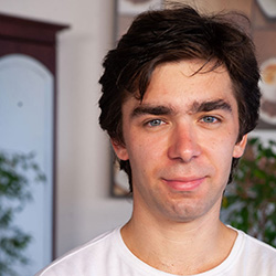 William Higgins: Petr Hrad williamhiggins-petr-hrad-th