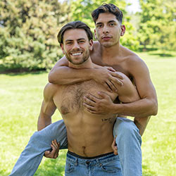 corbinfisher-declan-2-fucks-matteo-2-bareback-initiating-declan-00_tn