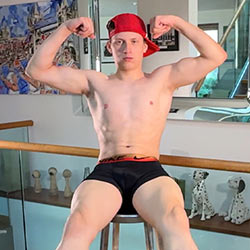 English Lads: Joey Mason - Young Straight Horny Lad Shows off His Muscles and Wanks His Huge Hard Uncut Cock englishlads-joey-mason-young-straight-horny-lad-shows-off-his-muscles-00_tn