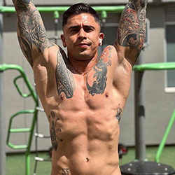 flirt4free-andy-damon-th
