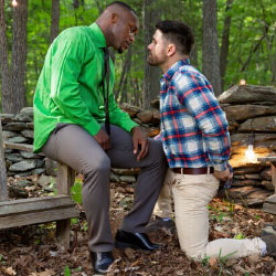 falconstudios-andre-donovan-fucks-beau-butler-bareback-the-territory-00_tn