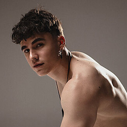 flirt4free-andre-parker-th