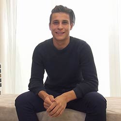 belami-dennis-kinsey-casting-00_tn