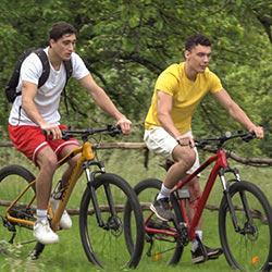 belami-harry-coleman-fucks-lorenzo-ricci-bareback-00_tn