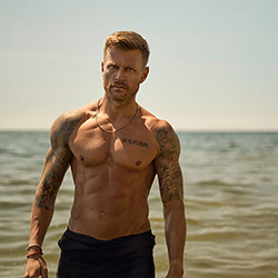 flirt4free-foty-scott-shaffer-th