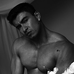 flirt4freechris-clarck-th