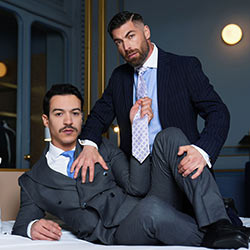 menatplay-jonathan-miranda-fucks-onlymatt-bareback-pot-o-gold-00_tn